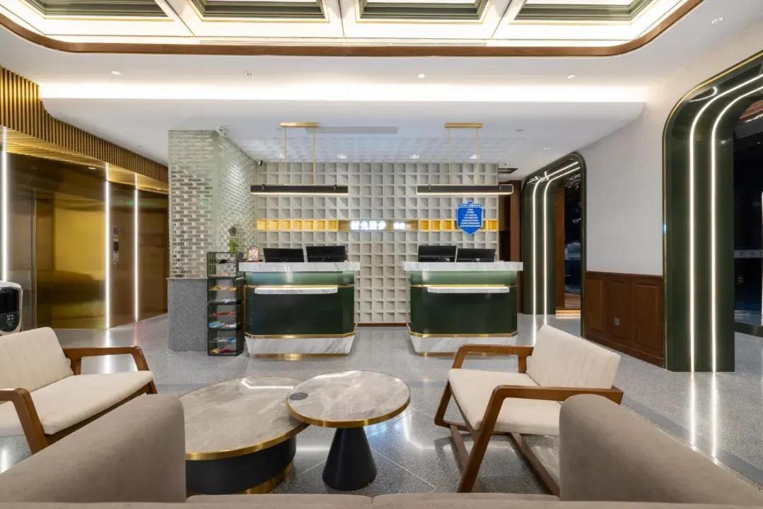 Nostalgia Hotel Beijing Guomao Branch Pequim Exterior foto